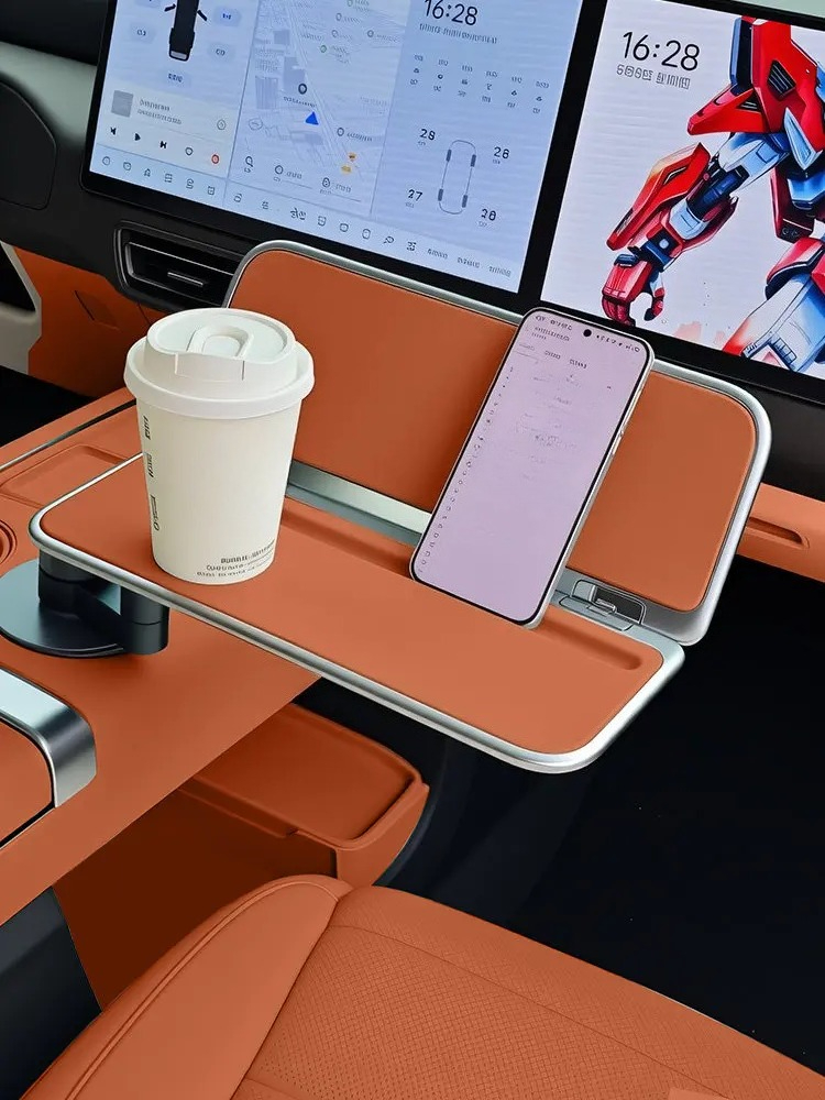 Leatherwork Desk - Mały składany stolik na konsolę środkową