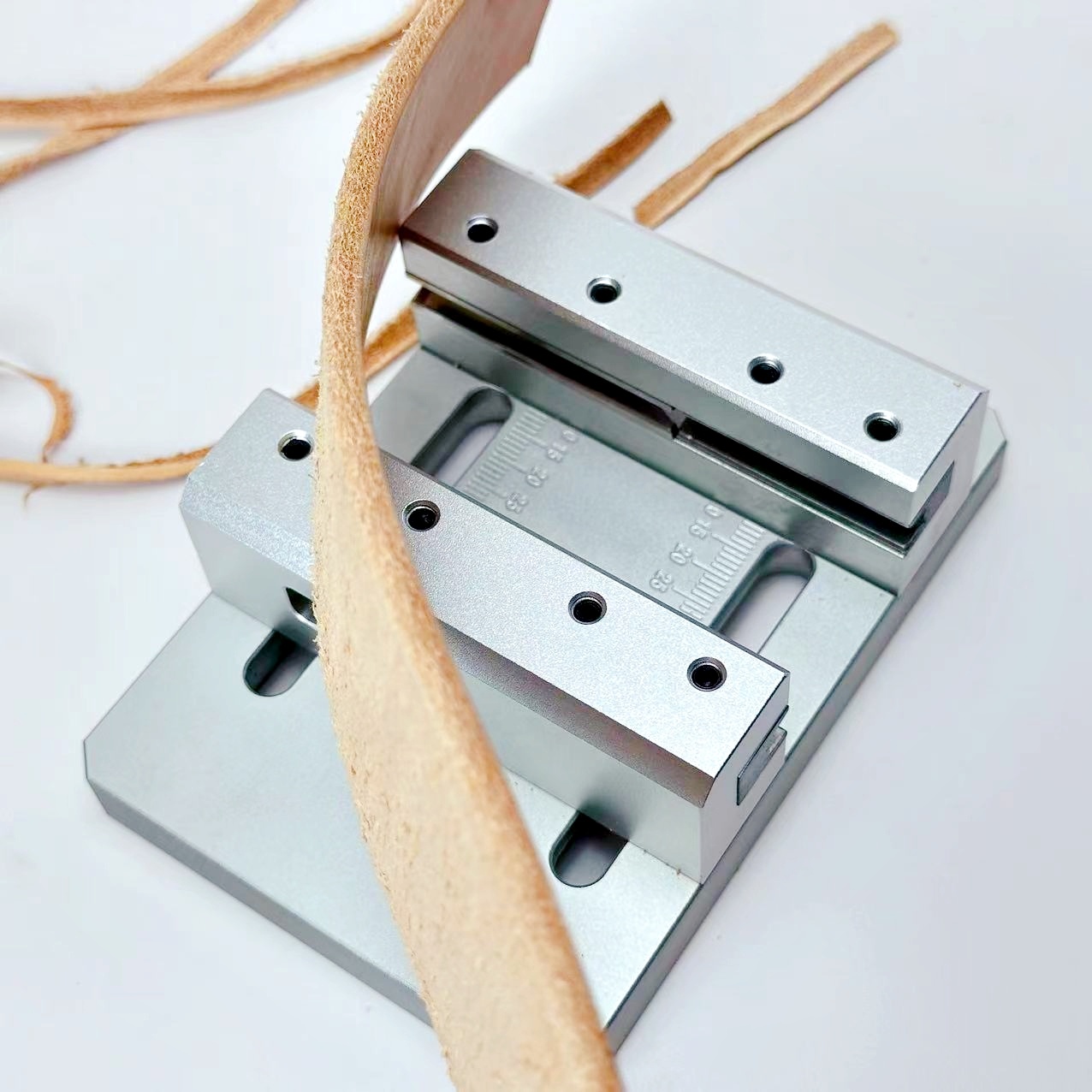 Leatherwork Edge Beveler - Maszyna do przycinania krawędzi pasków, półokrągły